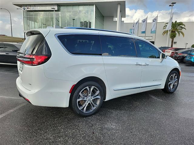 used 2022 Chrysler Pacifica car, priced at $40,991