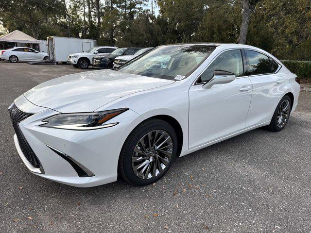 new 2025 Lexus ES 350 car, priced at $56,224