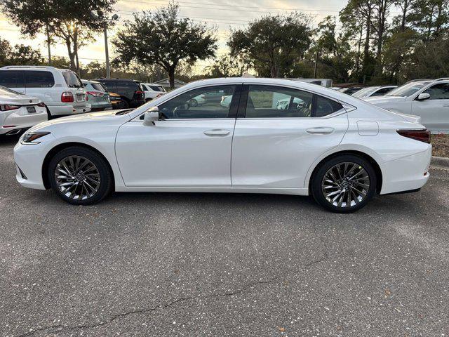 new 2025 Lexus ES 350 car, priced at $56,224