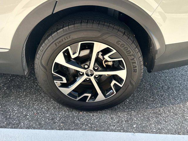 used 2023 Kia Sportage Hybrid car, priced at $28,997