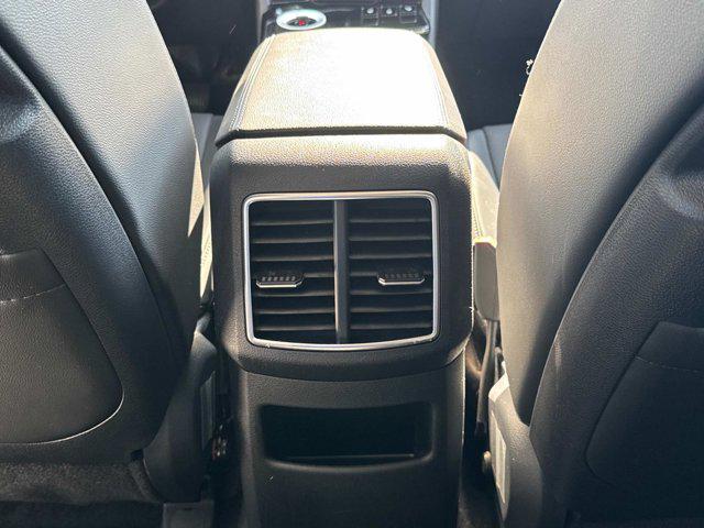 used 2023 Kia Sportage Hybrid car, priced at $28,997
