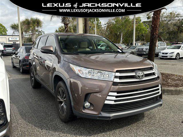 used 2019 Toyota Highlander car, priced at $24,491