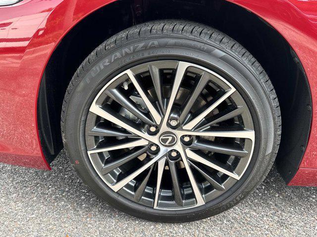 new 2025 Lexus ES 350 car, priced at $49,779