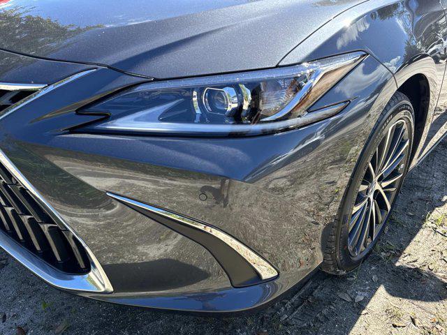 new 2025 Lexus ES 350 car, priced at $50,279