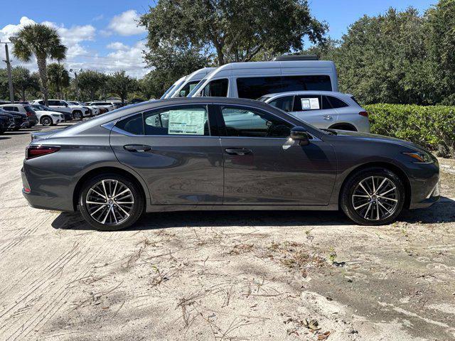 new 2025 Lexus ES 350 car, priced at $50,279
