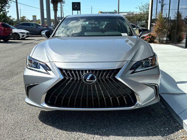 new 2025 Lexus ES 350 car, priced at $48,134