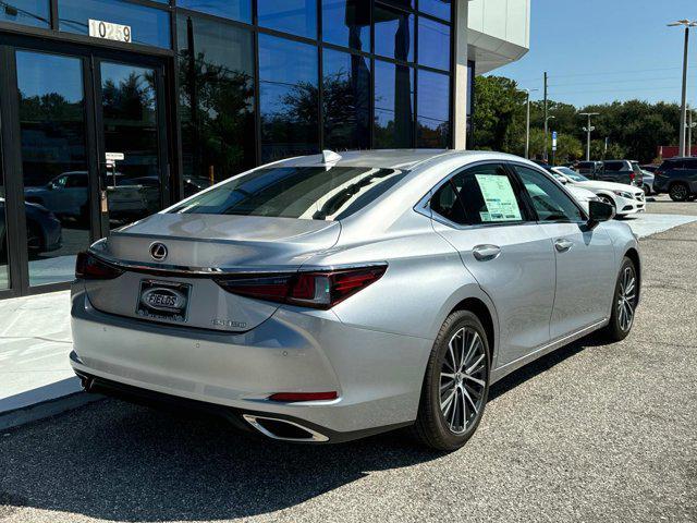 new 2025 Lexus ES 350 car, priced at $48,134