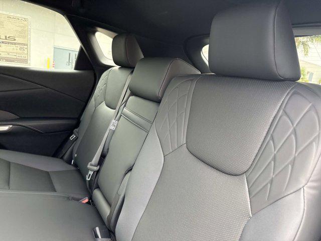 new 2025 Lexus RX 350 car, priced at $51,600