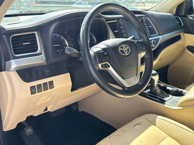 used 2015 Toyota Highlander car, priced at $17,991