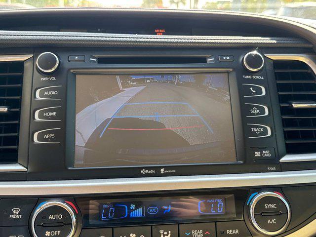 used 2015 Toyota Highlander car, priced at $17,991