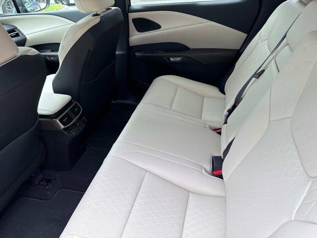 new 2025 Lexus RX 350 car, priced at $61,019