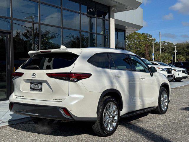 used 2020 Toyota Highlander car, priced at $33,997