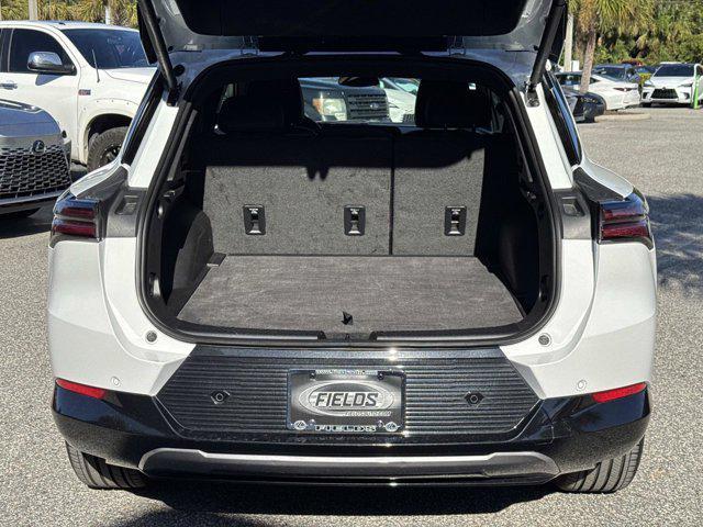 used 2025 Chevrolet Equinox EV car, priced at $24,995