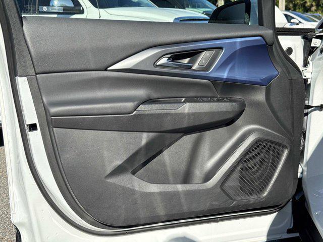 used 2025 Chevrolet Equinox EV car, priced at $24,995