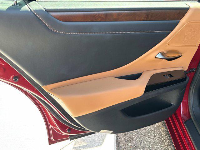 used 2022 Lexus ES 350 car, priced at $36,991