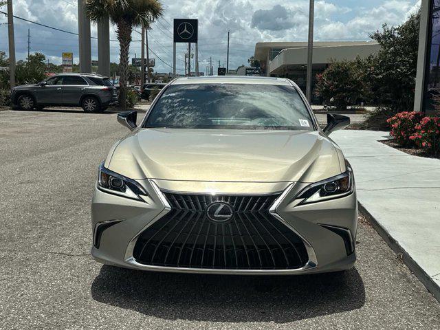 used 2023 Lexus ES 300h car, priced at $42,997