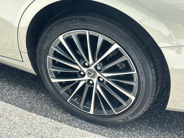 used 2023 Lexus ES 300h car, priced at $42,997