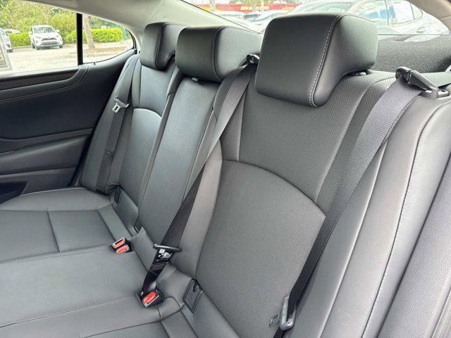 new 2025 Lexus ES 350 car, priced at $49,779