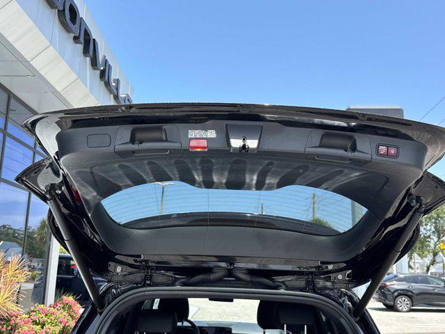 used 2023 Mercedes-Benz GLB 250 car, priced at $29,991