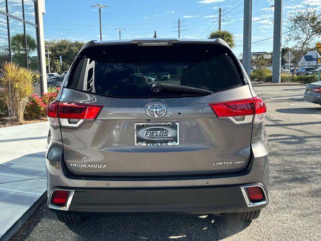 used 2019 Toyota Highlander car, priced at $24,991