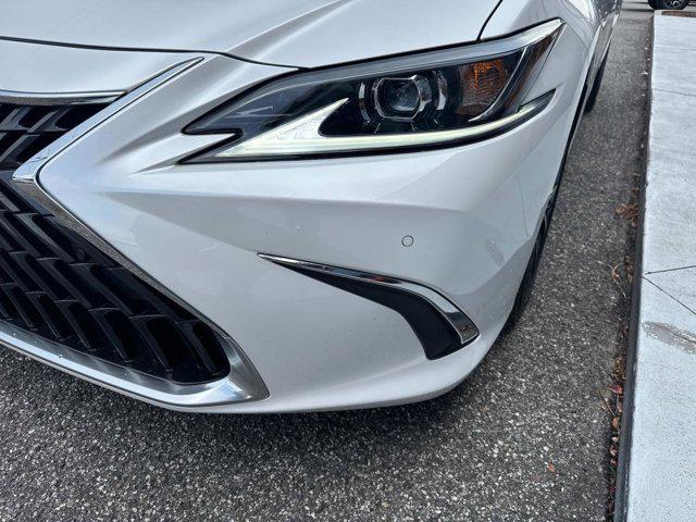 used 2024 Lexus ES 350 car, priced at $42,991