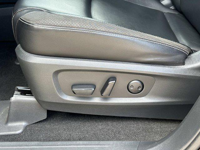 used 2022 Nissan Pathfinder car, priced at $30,991