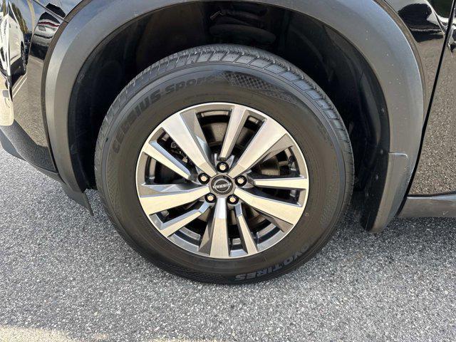 used 2022 Nissan Pathfinder car, priced at $30,991