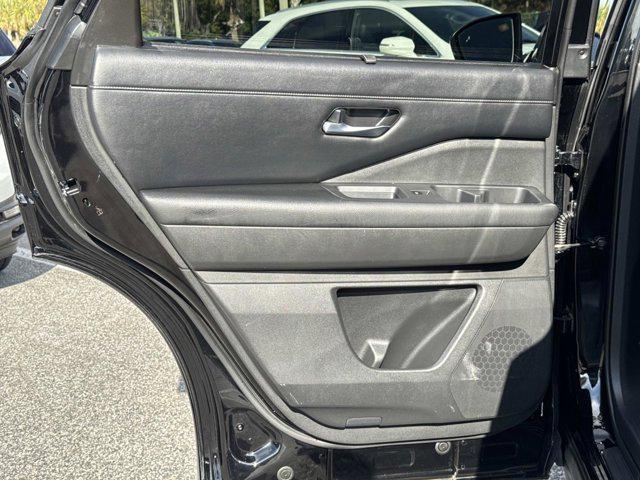 used 2022 Nissan Pathfinder car, priced at $30,991