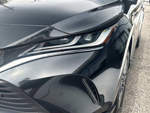 used 2021 Toyota Venza car, priced at $26,995