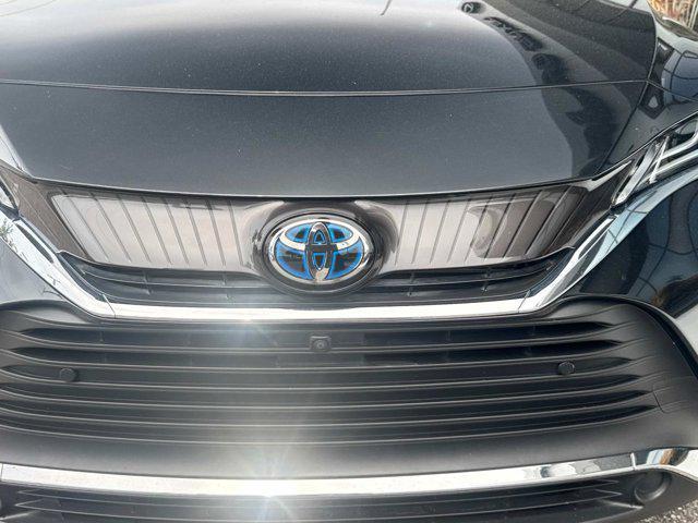 used 2021 Toyota Venza car, priced at $26,995