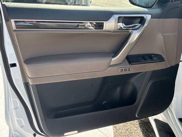 used 2020 Lexus GX 460 car, priced at $36,997