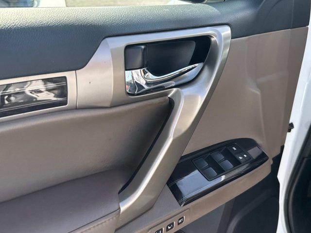 used 2020 Lexus GX 460 car, priced at $36,997