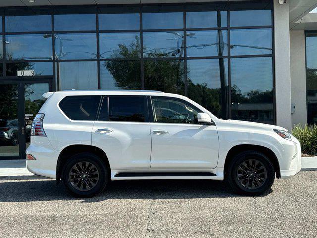 used 2020 Lexus GX 460 car, priced at $36,997