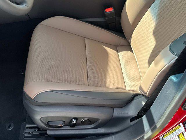 new 2025 Lexus ES 350 car, priced at $47,719