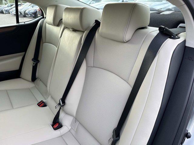new 2025 Lexus ES 350 car, priced at $50,279
