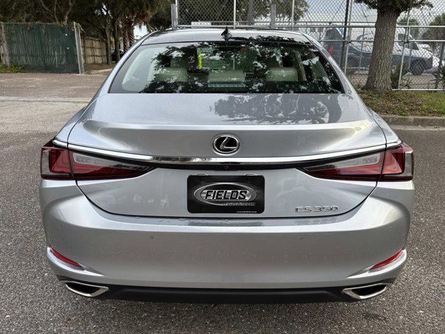 new 2025 Lexus ES 350 car, priced at $50,279