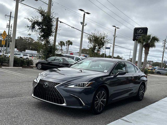 used 2023 Lexus ES 300h car, priced at $40,995