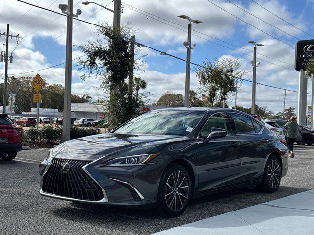 used 2024 Lexus ES 350 car, priced at $41,997