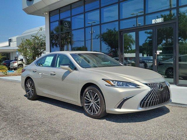 new 2024 Lexus ES 300h car, priced at $50,265