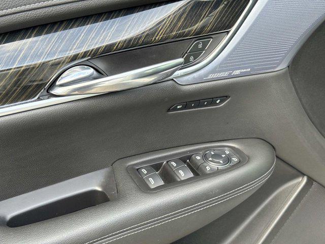 used 2020 Cadillac XT6 car, priced at $25,991