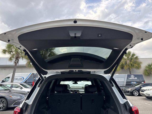 used 2020 Cadillac XT6 car, priced at $25,991