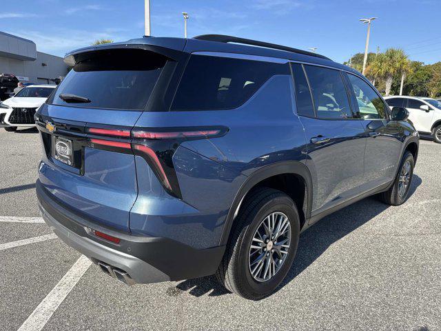 used 2025 Chevrolet Traverse car, priced at $33,997