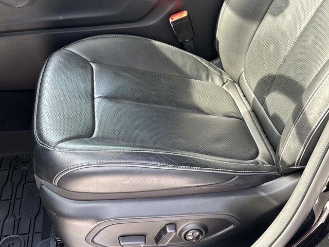 used 2023 Jeep Grand Cherokee L car, priced at $37,991