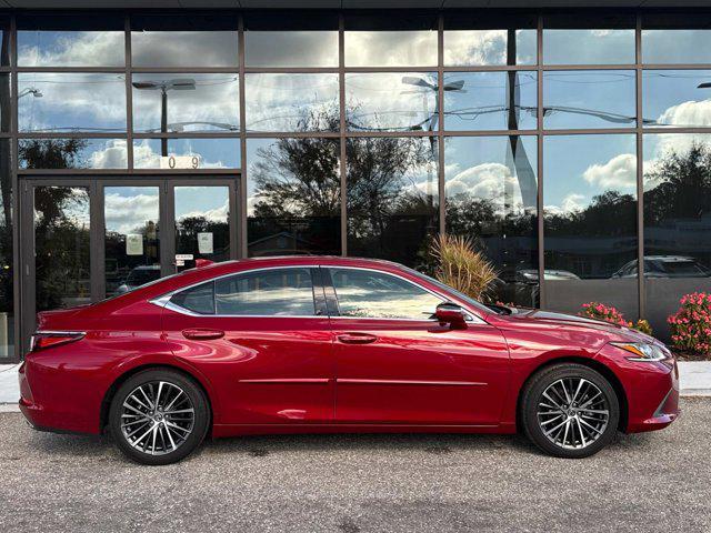 used 2024 Lexus ES 350 car, priced at $40,497