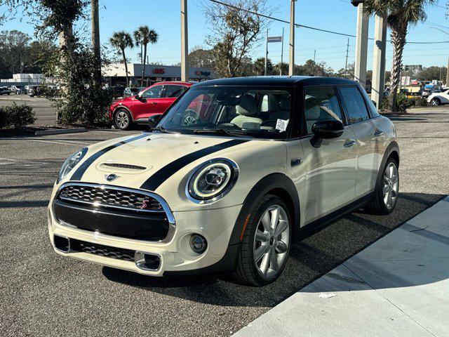 used 2021 MINI Hardtop car, priced at $19,995