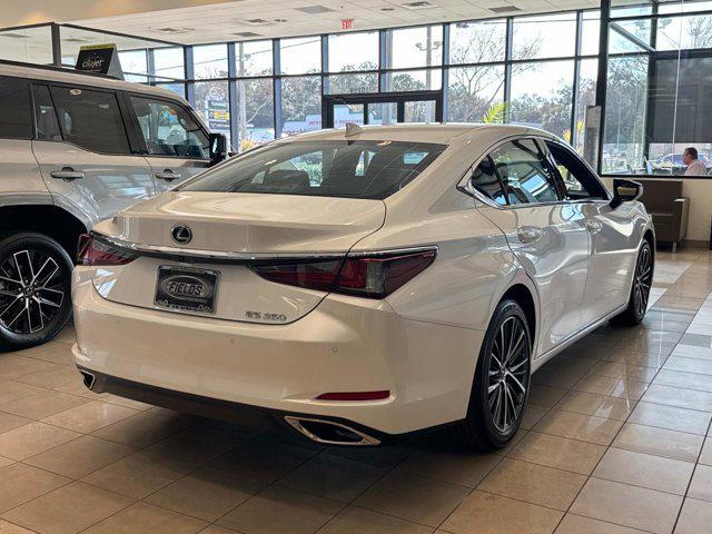 new 2025 Lexus ES 350 car, priced at $47,689