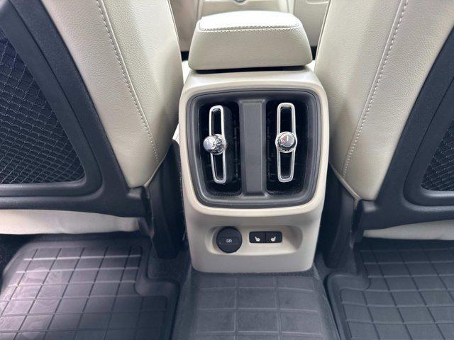 used 2022 Volvo XC40 car, priced at $25,997