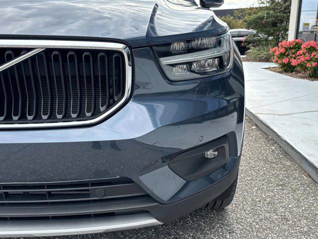 used 2022 Volvo XC40 car, priced at $25,997