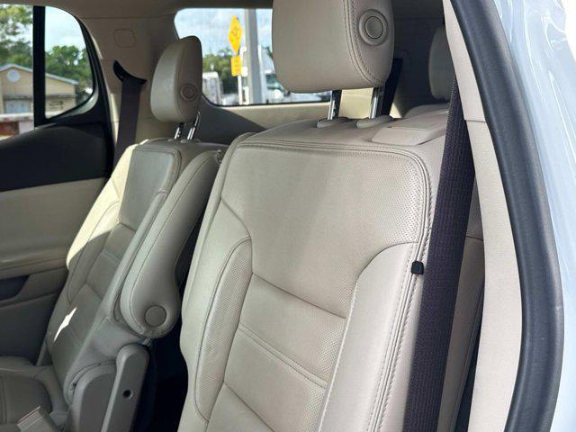 used 2019 GMC Acadia car, priced at $25,991