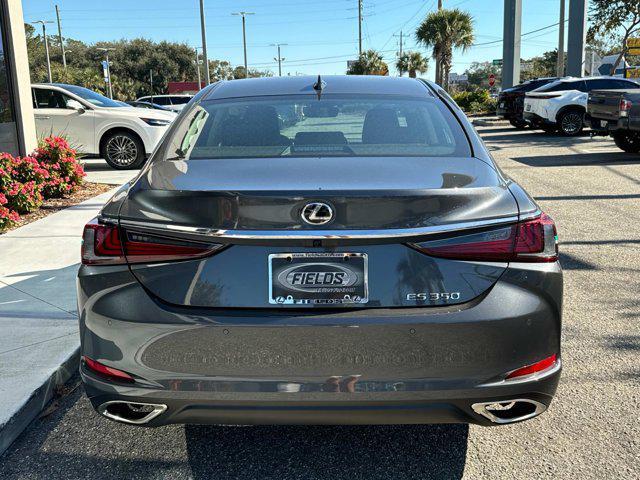 new 2025 Lexus ES 350 car, priced at $48,329